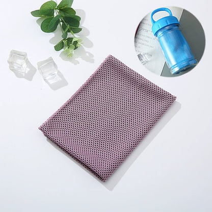 🔥ÚLTIMO DÍA COMPRE 1 LLEVE 1 GRATIS!!💥❄️Toalla Portátil y Reutilizable con Botella para la Refrigeración, Suave y Absorbente